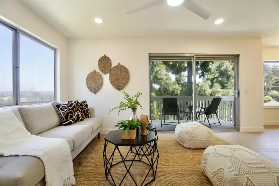 4228 Vista Del Rio Way #1, Oceanside, CA 92057 - #2