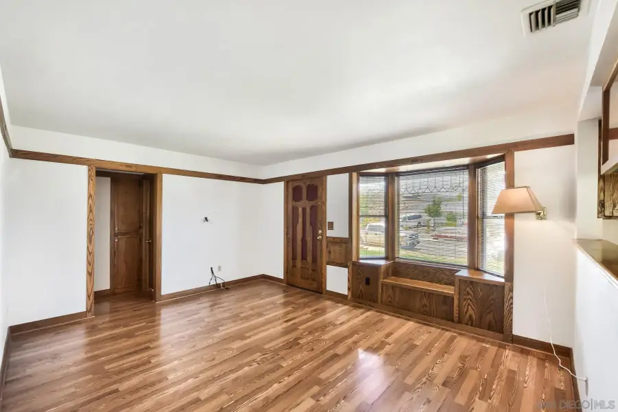 9427 West Heaney Cir, Santee, CA 92071 - #2