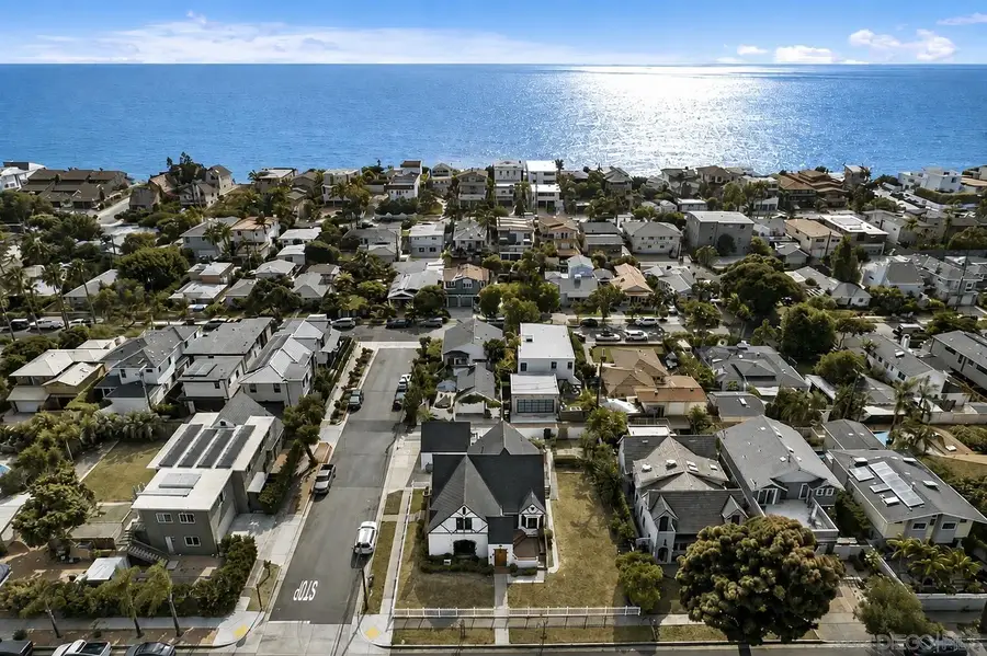 304 La Veta Ave, Encinitas, CA 92024 - #2
