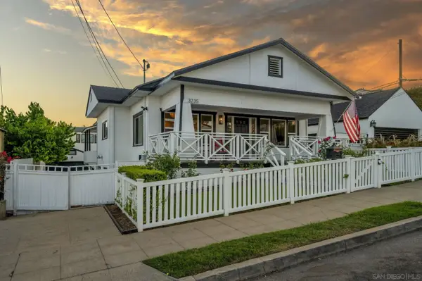3235 Fenelon, San Diego, CA 92106