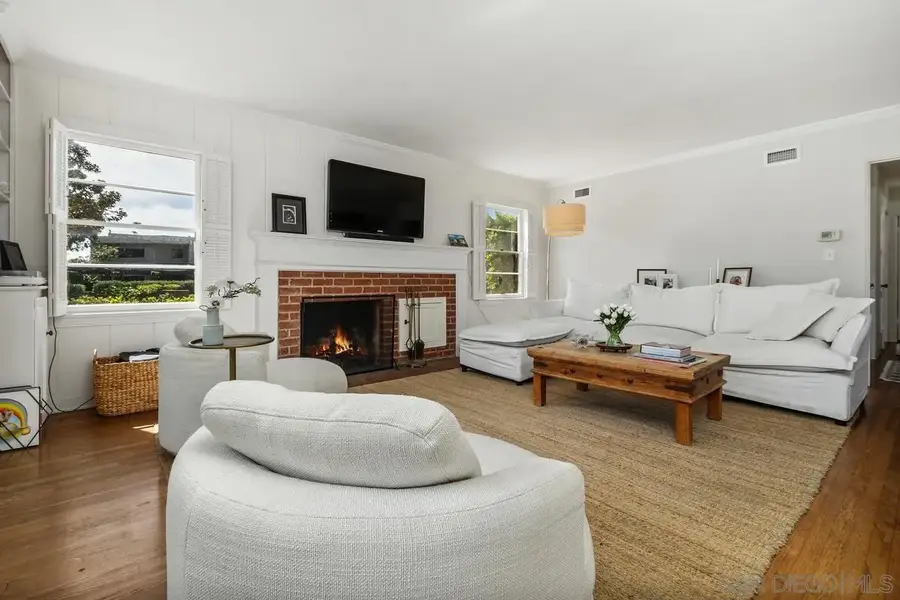 7929 Prospect Place, La Jolla, CA 92037 - #3