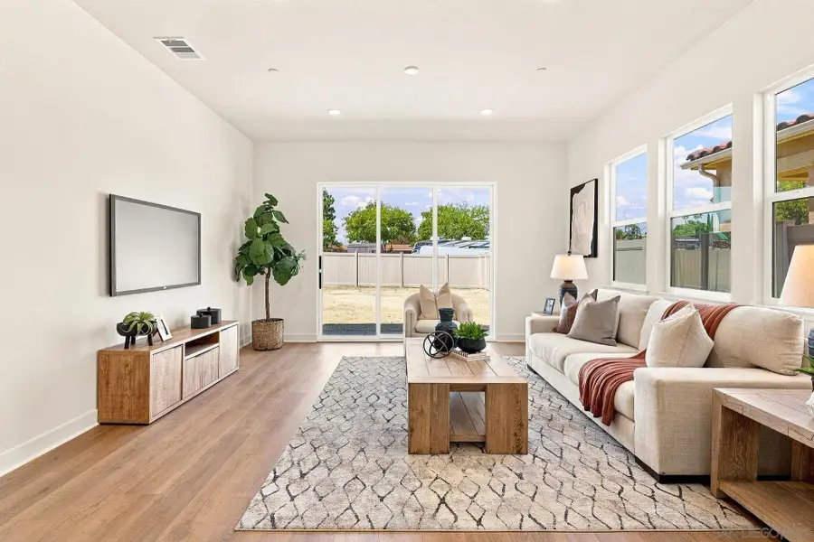777 Michael Ct, Vista, CA 92081 - #3