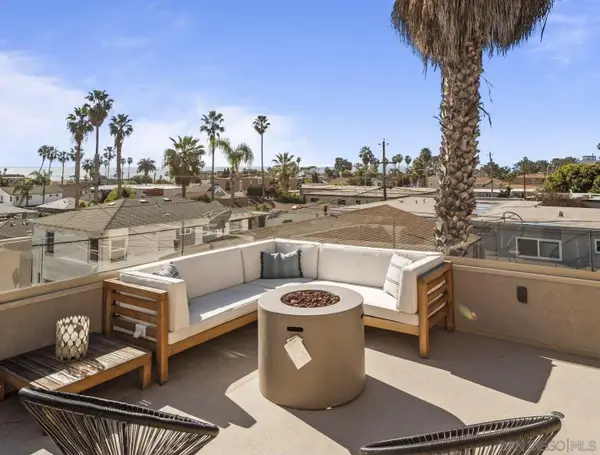 851-53 Sapphire, San Diego, CA 92109