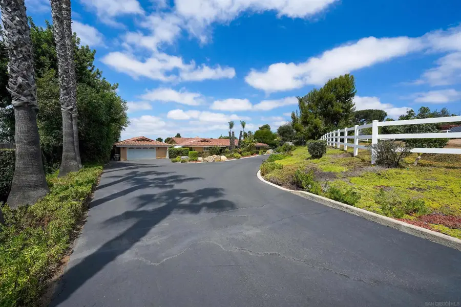 2720 Mason Way, Vista, CA 92084 - #2