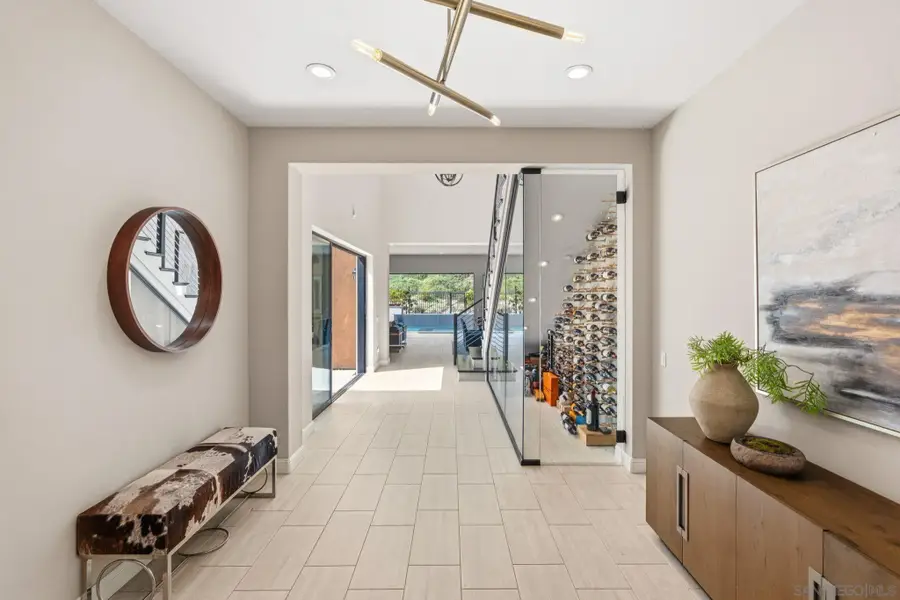 4720 Borden, Carlsbad, CA 92010 - #3