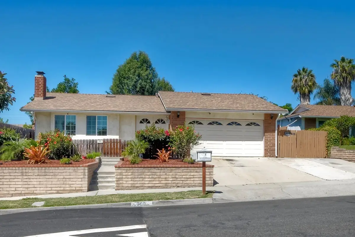 750 Melrose Pl, Vista, CA 92083 - #1