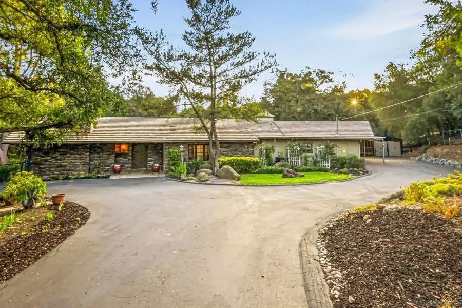 1954 Oak View Rd, Alpine, CA 91901 - #2
