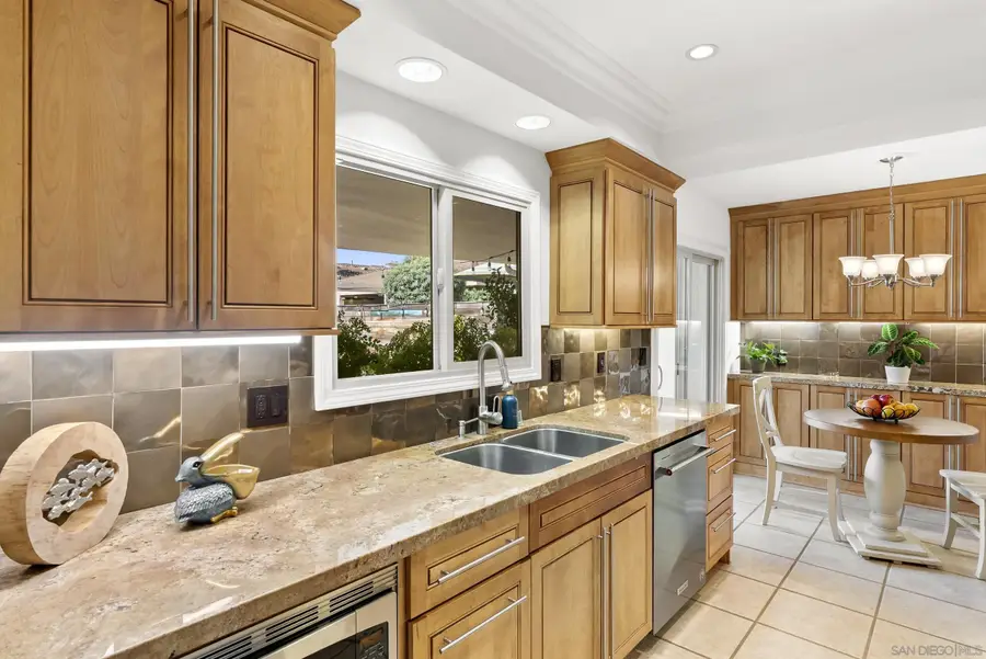 129 Cancha De Golf, Rancho Santa Fe, CA 92091 - #2