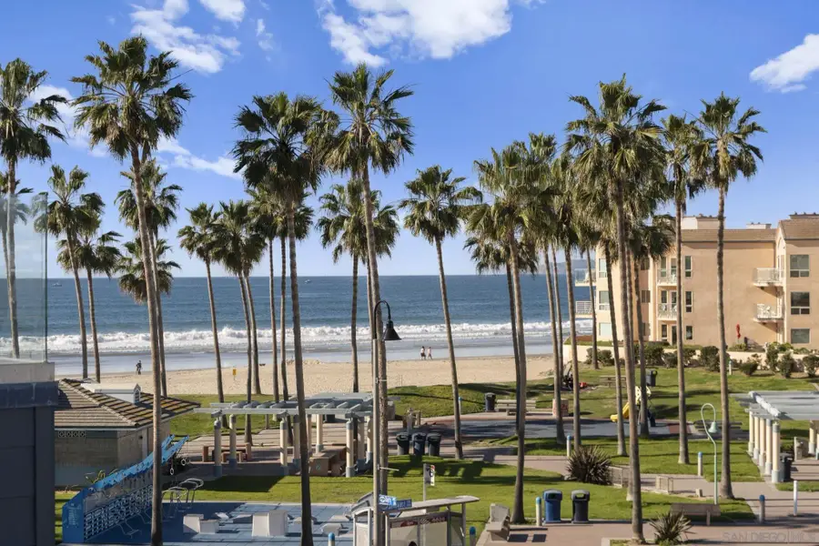 107 Daisy Ave, Imperial Beach, CA 91932 - #2