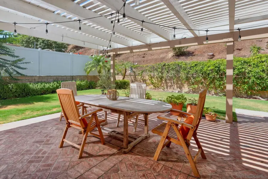656 Dewane Dr, El Cajon, CA 92020 - #2