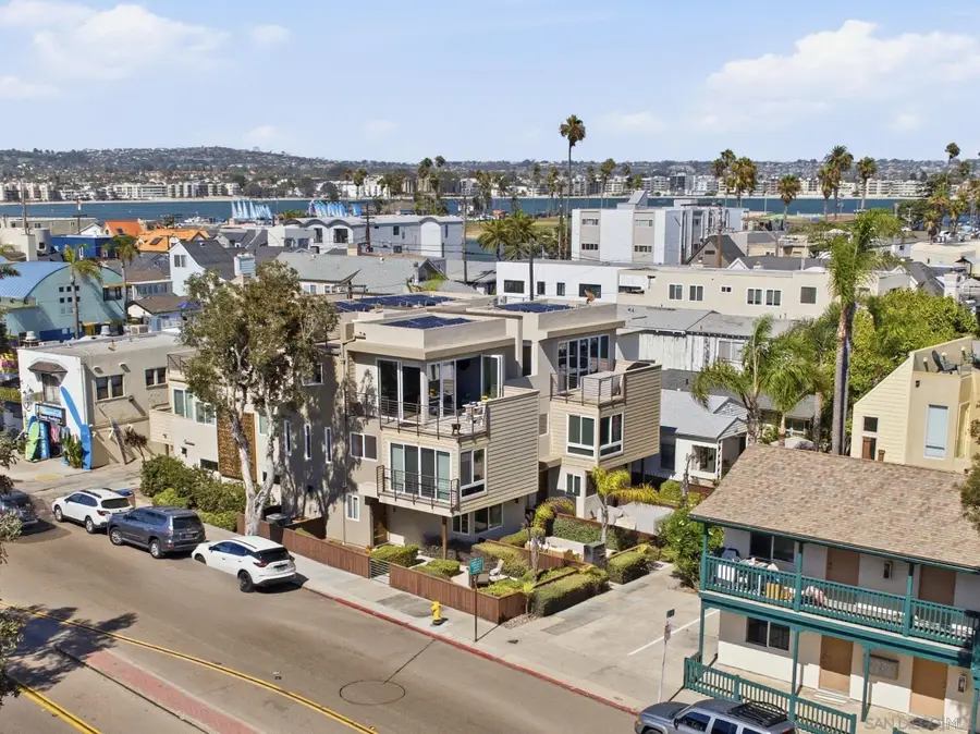 802 Ostend Ct, San Diego, CA 92109 - #2