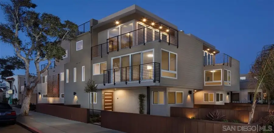 802 Ostend Ct, San Diego, CA 92109 - #3