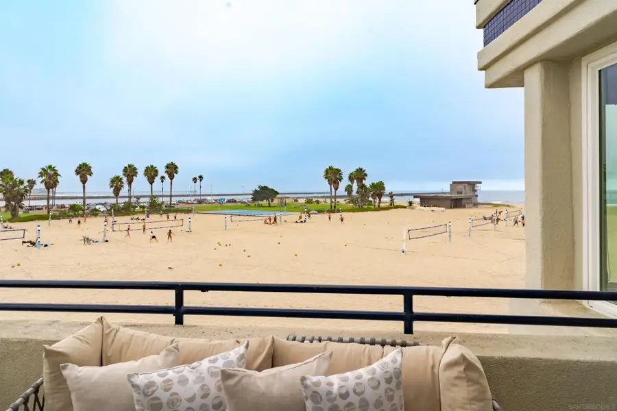 2689 Ocean Front Walk, San Diego, CA 92109 - #2