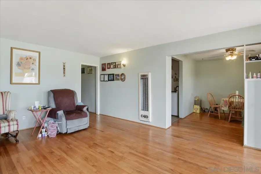 986 9th St, Imperial Beach, CA 91932 - #3