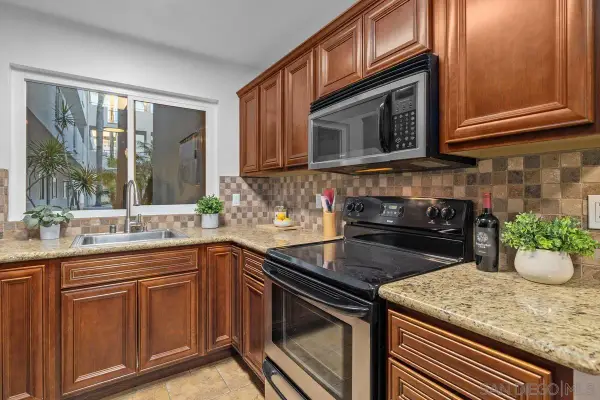 1030 Robinson Ave #107, San Diego, CA 92103