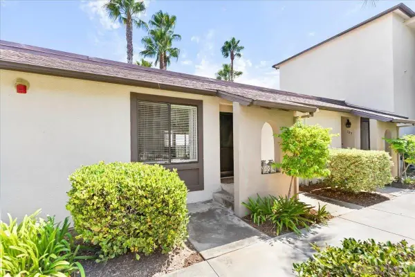 6924 Hyde Park Dr #104, San Diego, CA 92119