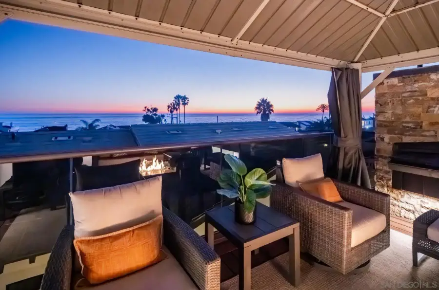 187 Cherry Ave, Carlsbad, CA 92008 - #3
