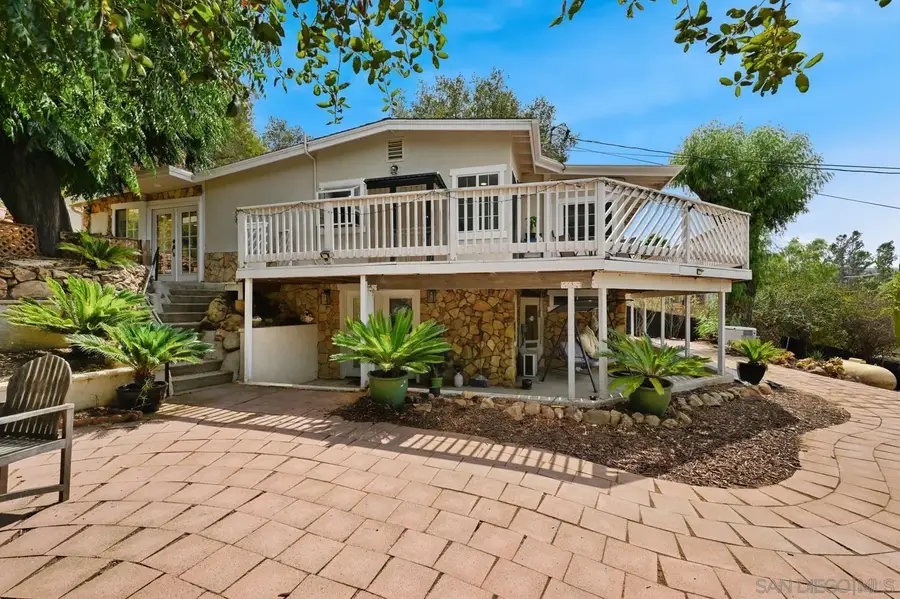 402 Silverbrook Dr., El Cajon, CA 92019 - #2