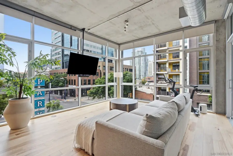 1025 Island Ave #315, San Diego, CA 92101 - #3