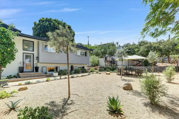 9460 Haley Lane, La Mesa, CA 91941