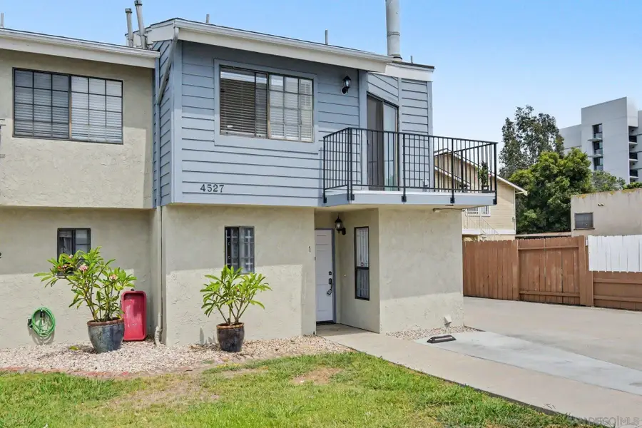 4527 Contour Blvd Southwest #1, San Diego, CA 92115 - #3