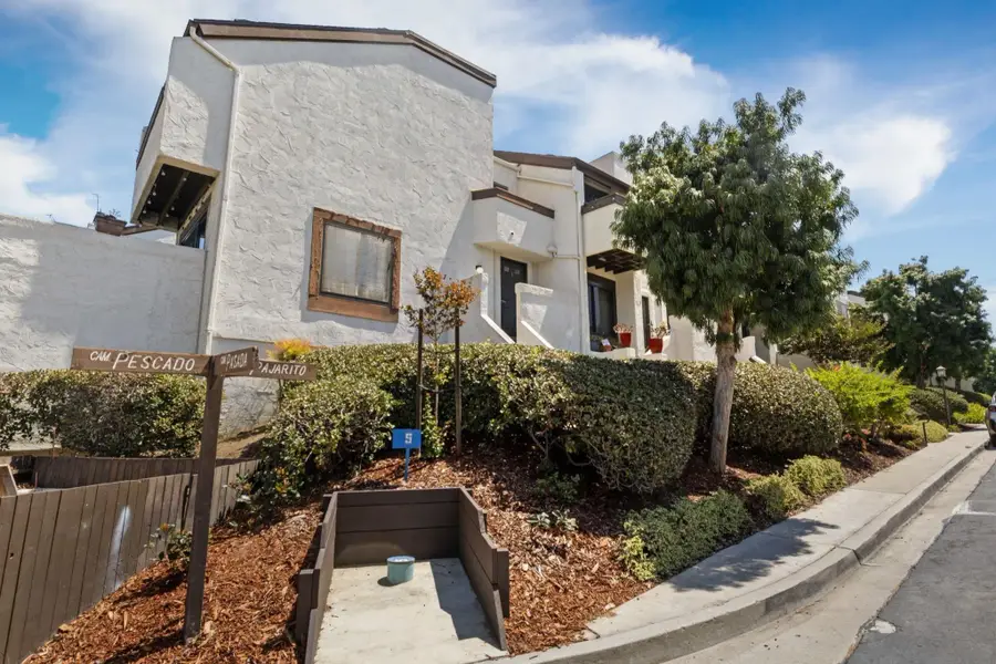 2287 Caminito Pasada #101, San Diego, CA 92107 - #2