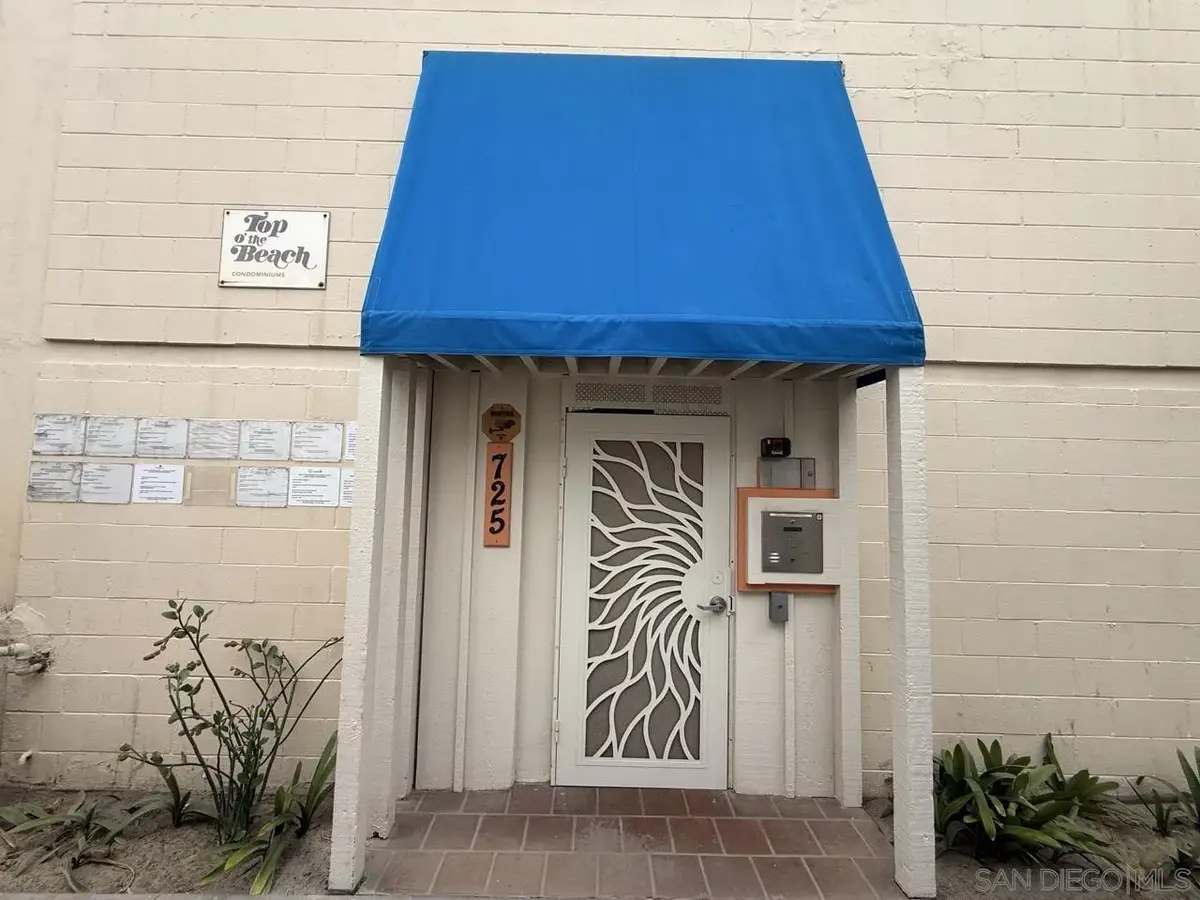 725 Redondo Ct #22, San Diego, CA 92109 - #1