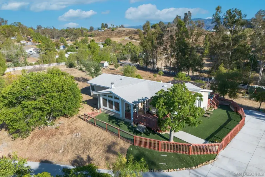 35205 Calle Nopal, Temecula, CA 92592 - #3