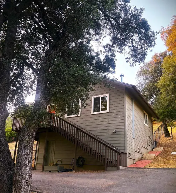 2735 Salton Vista Dr, Julian, CA 92036