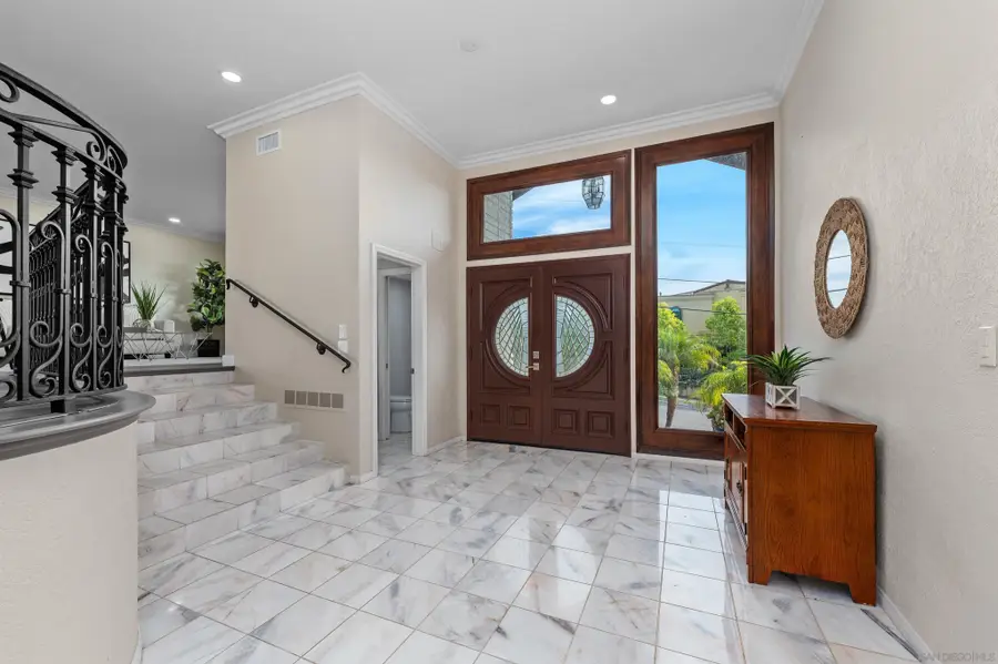 1160 Via Espana, La Jolla, CA 92037 - #3