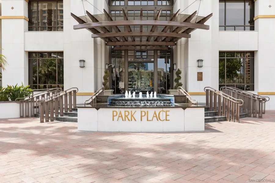 700 W Harbor Dr. #1502, San Diego, CA 92101 - #2