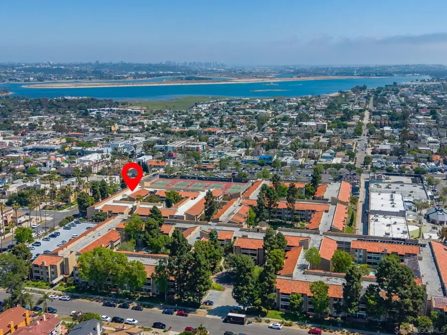 4600 Lamont St #212, San Diego, CA 92109 - #3