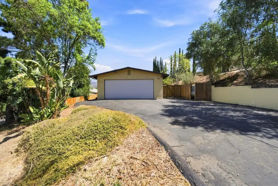 1752 N Ash St., Escondido, CA 92027 - #3