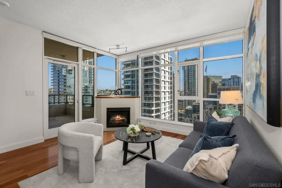 1205 Pacific #2704, San Diego, CA 92101 - #2