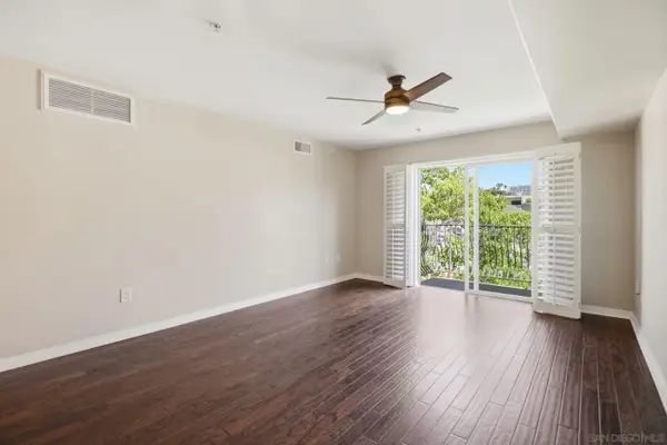 801 W Hawthorn #406, San Diego, CA 92101