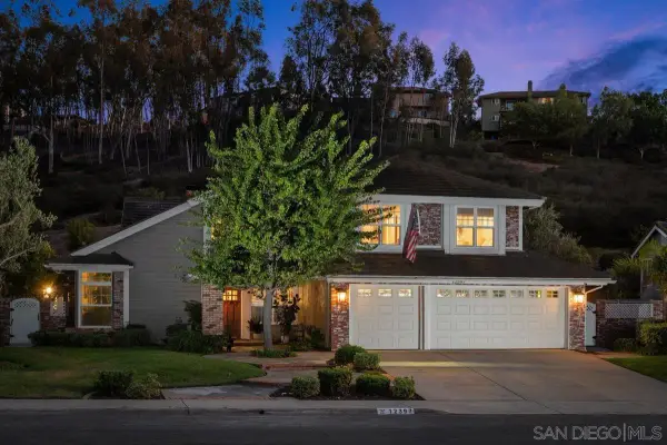 12397 Kingspine, San Diego, CA 92131