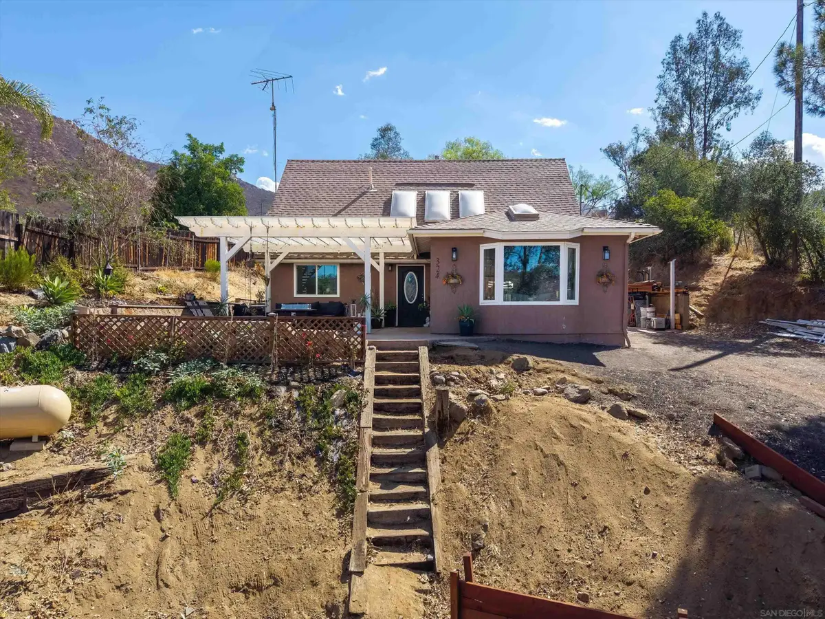 324 Patrick Dr, El Cajon, CA 92019 - #1