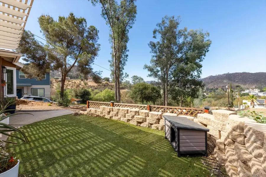 324 Patrick Dr, El Cajon, CA 92019 - #2