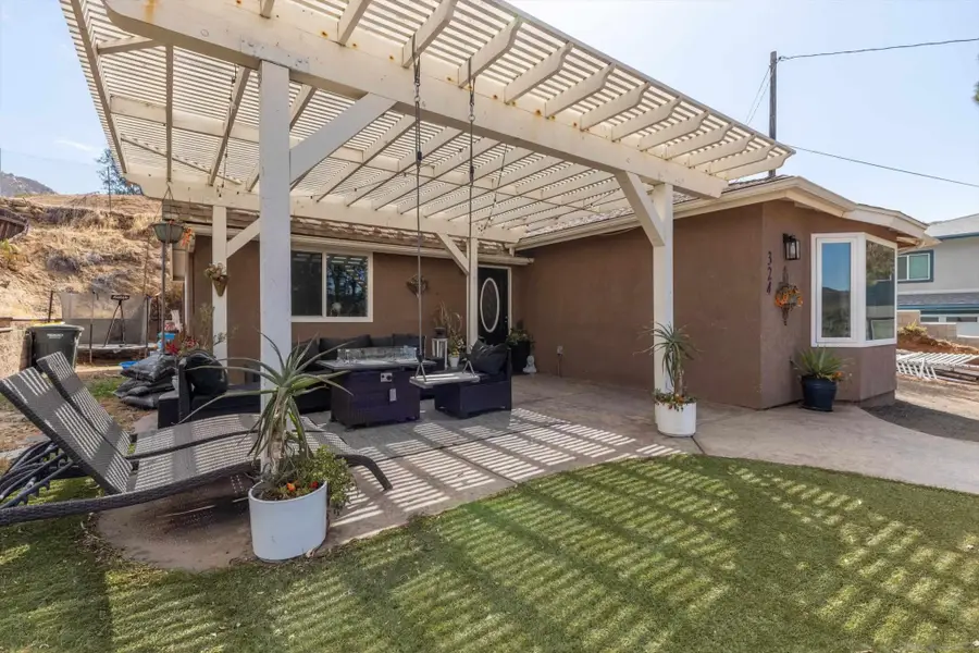 324 Patrick Dr, El Cajon, CA 92019 - #3
