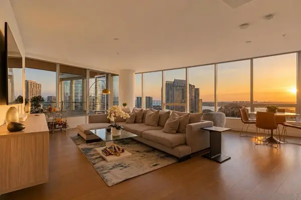 888 W E Street #2004, San Diego, CA 92101