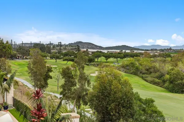 1237 Breakaway Dr, Oceanside, CA 92057