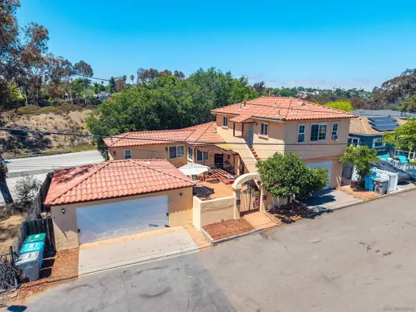 4004-6 Terrace Court, San Diego, CA 92116