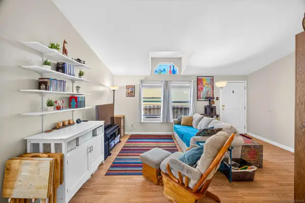 1638 Calavo Rd #35, Fallbrook, CA 92028