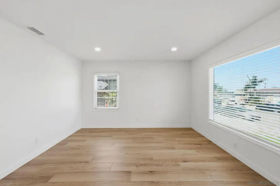 5345 Encina, San Diego, CA 92114 - #3