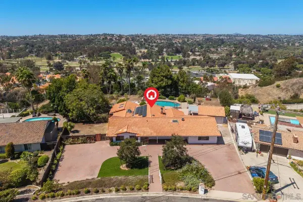 1081 Calle Mesita, Bonita, CA 91902