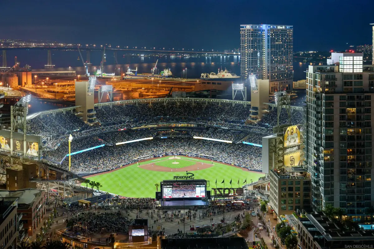 800 The Mark #2406, San Diego, CA 92101 - #1