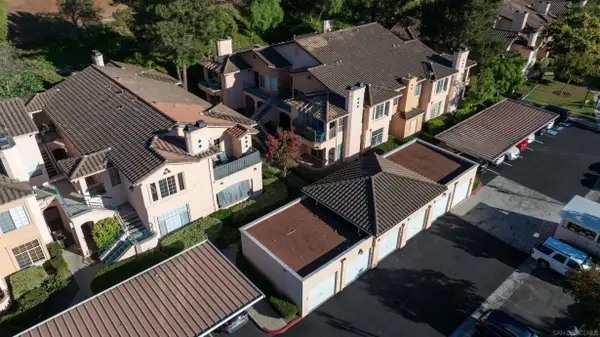 18563 Caminito Pasadero #403, San Diego, CA 92128