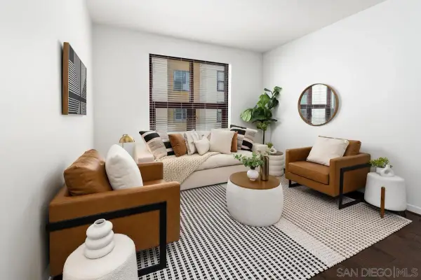 1150 J St #614, San Diego, CA 92101