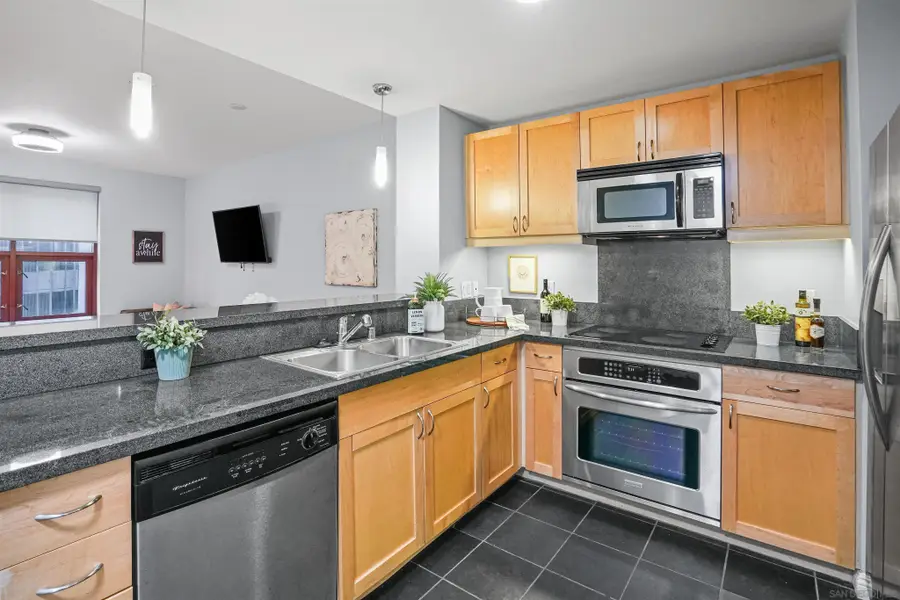 1150 J St #523, San Diego, CA 92101 - #2