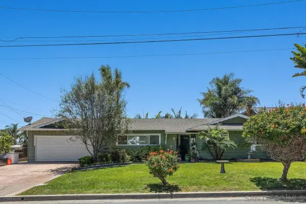 1431 Kurtz Street, Oceanside, CA 92054